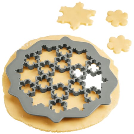 SNOWFLAKE COOKIE CUTTER