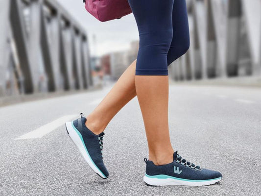 Well Walk Comfortable Women Sneakers