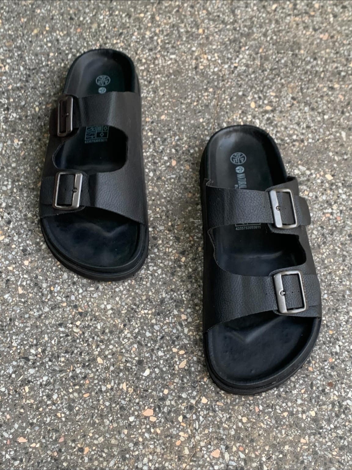 LIVERGY® Men's flip-flops (Black)