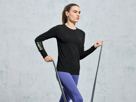 Women's technical T-shirt (Black)