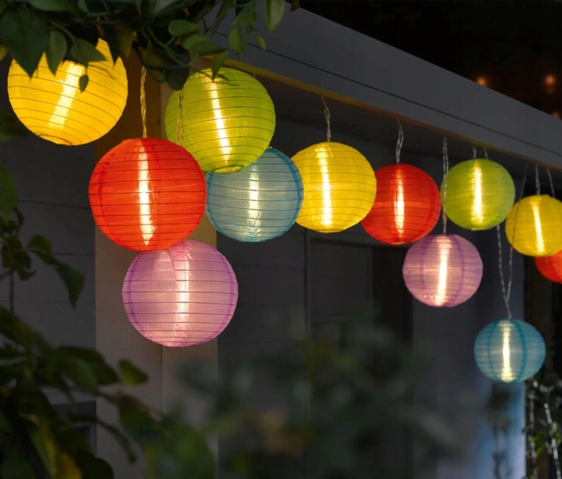 Summer LED Lamp Chain XXL - Colored - 15 Lanterns