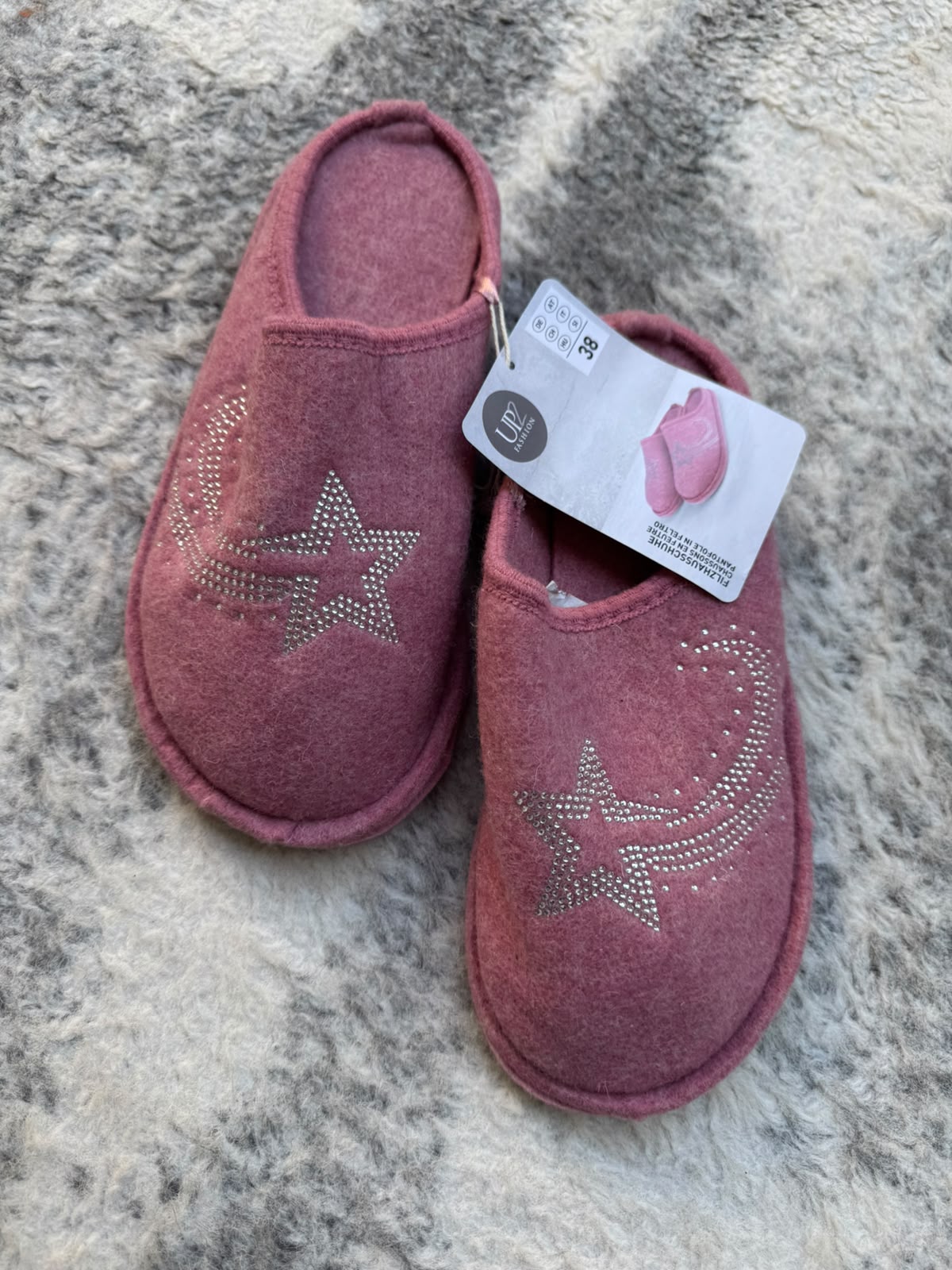 UP2Fashion Women’s Slip-on Mule