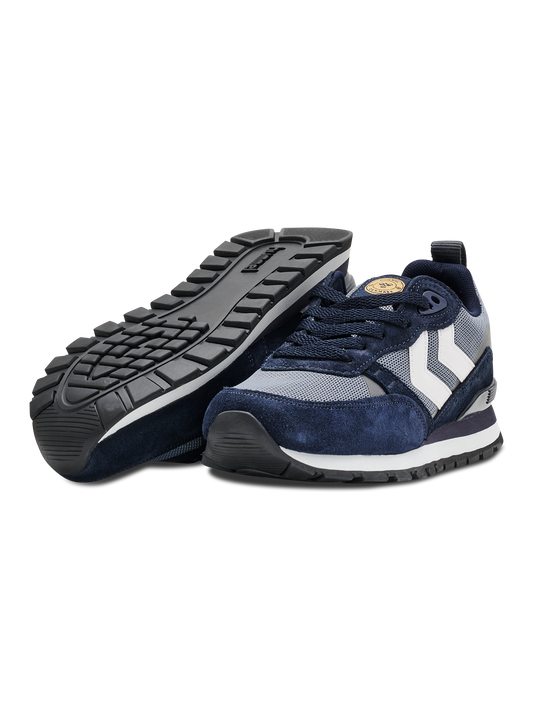 THOR Sneakers