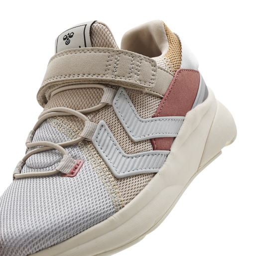 REACH 300 RECYCLED JR Trainers