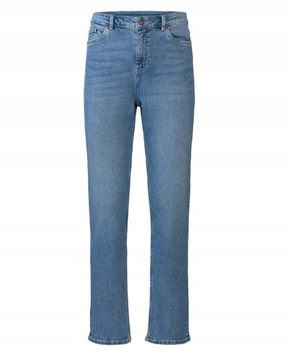 Women Straight Fit Jeans