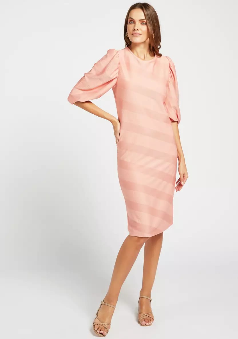 Max Women’s Textured Dress with puff sleeves