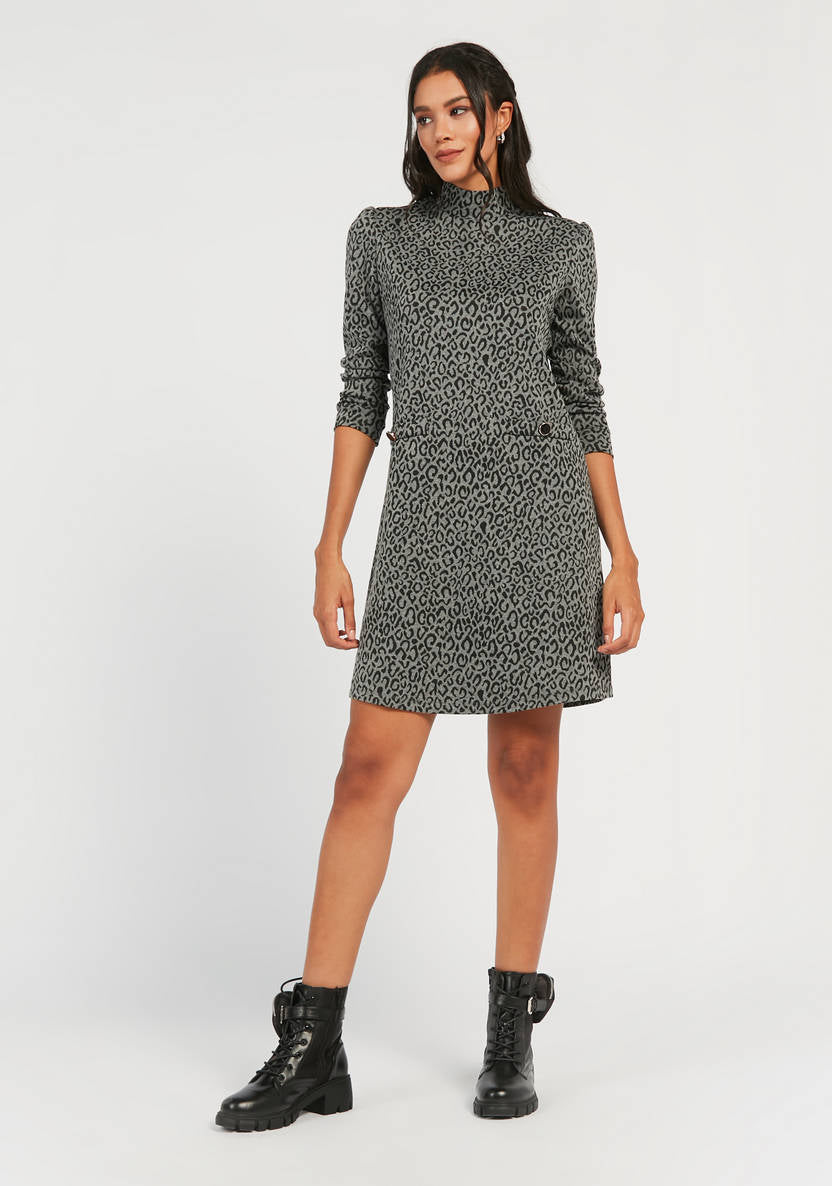 Women’s All-Over Print Shift Dress
