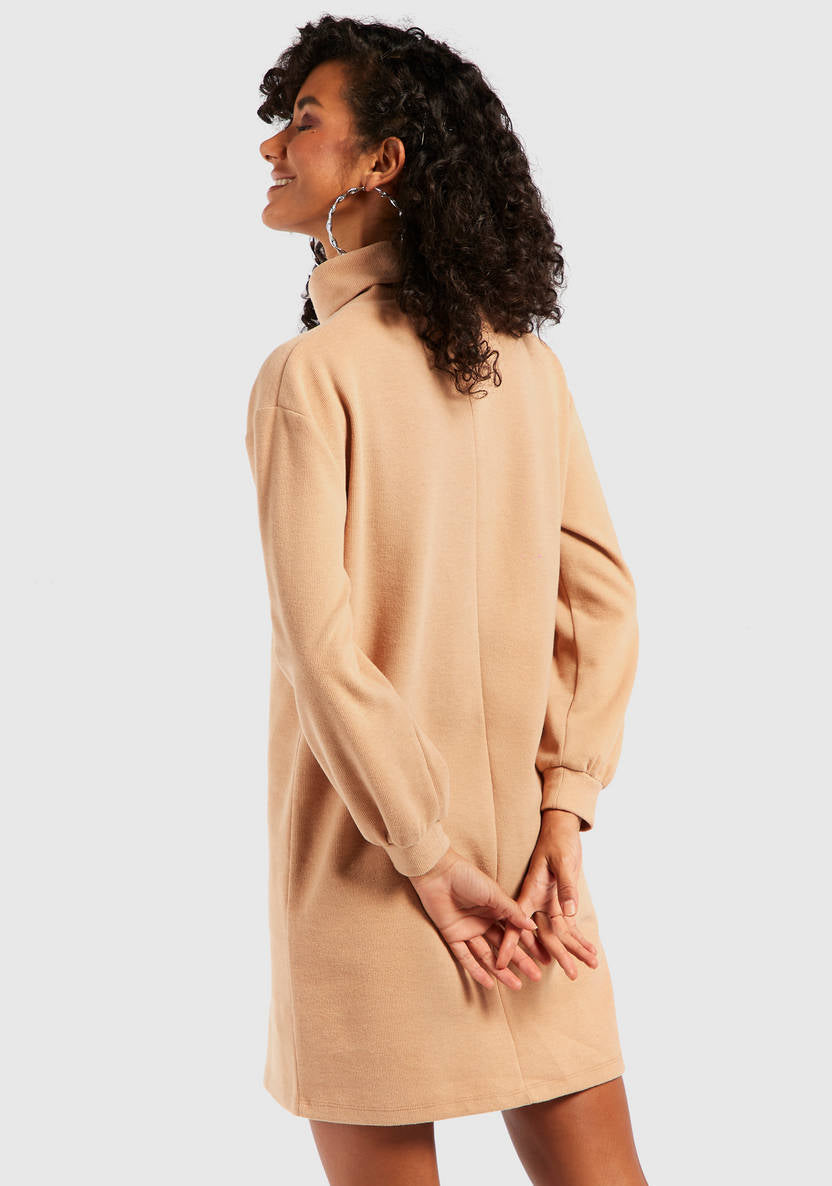 Women’s Longsleeved Mini Shift Dress