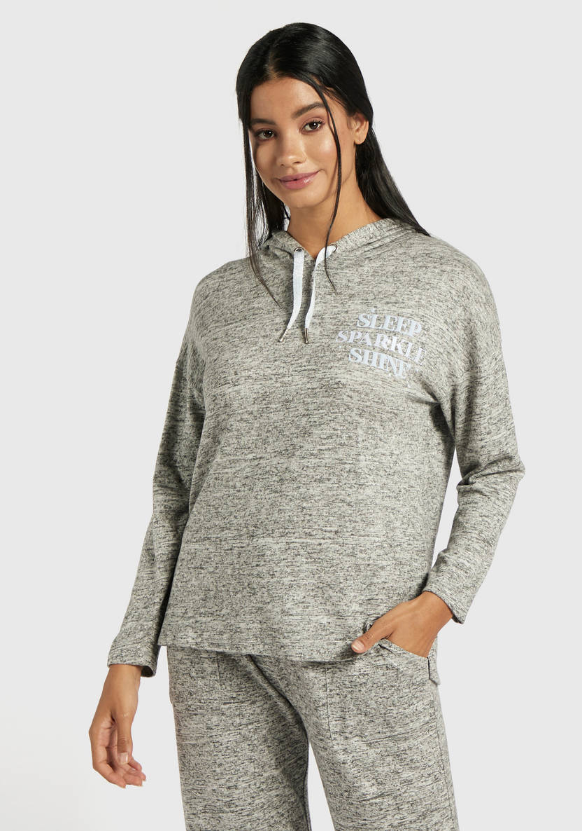 Women’s Long-Sleeves Hooded Sleepshirt