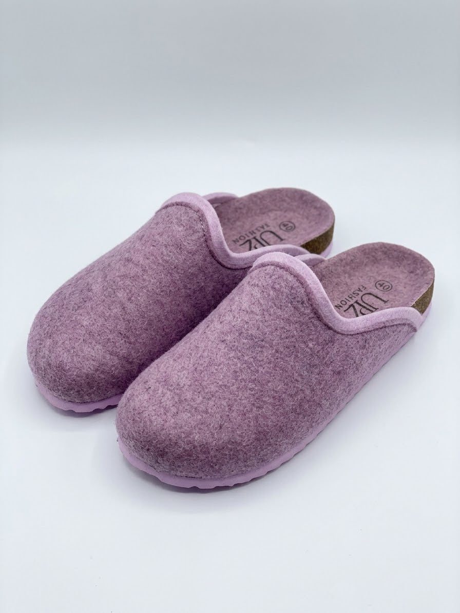 UP2Fashion Women’s winter Clogs