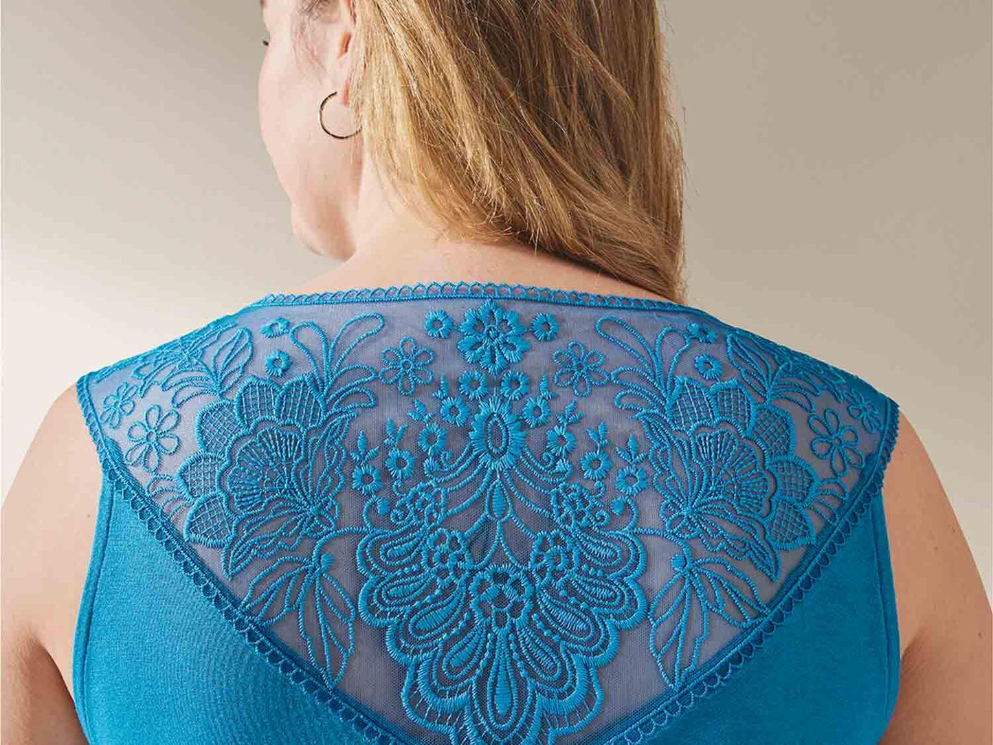 OYANDA Women’s Top with lace (Blue)