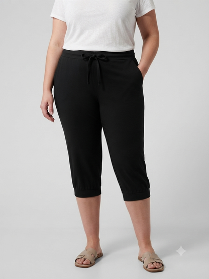 ESMARA Women’s Capri joggers (Black)