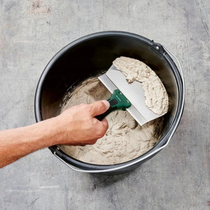 Bucket Scraper With Plastic Handle 160mm