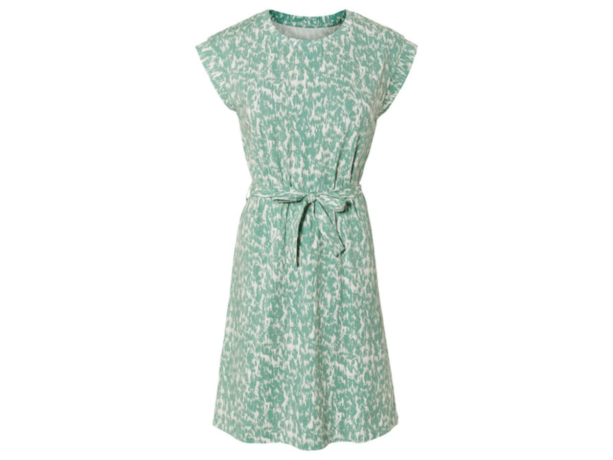Women's dress with high cotton content
