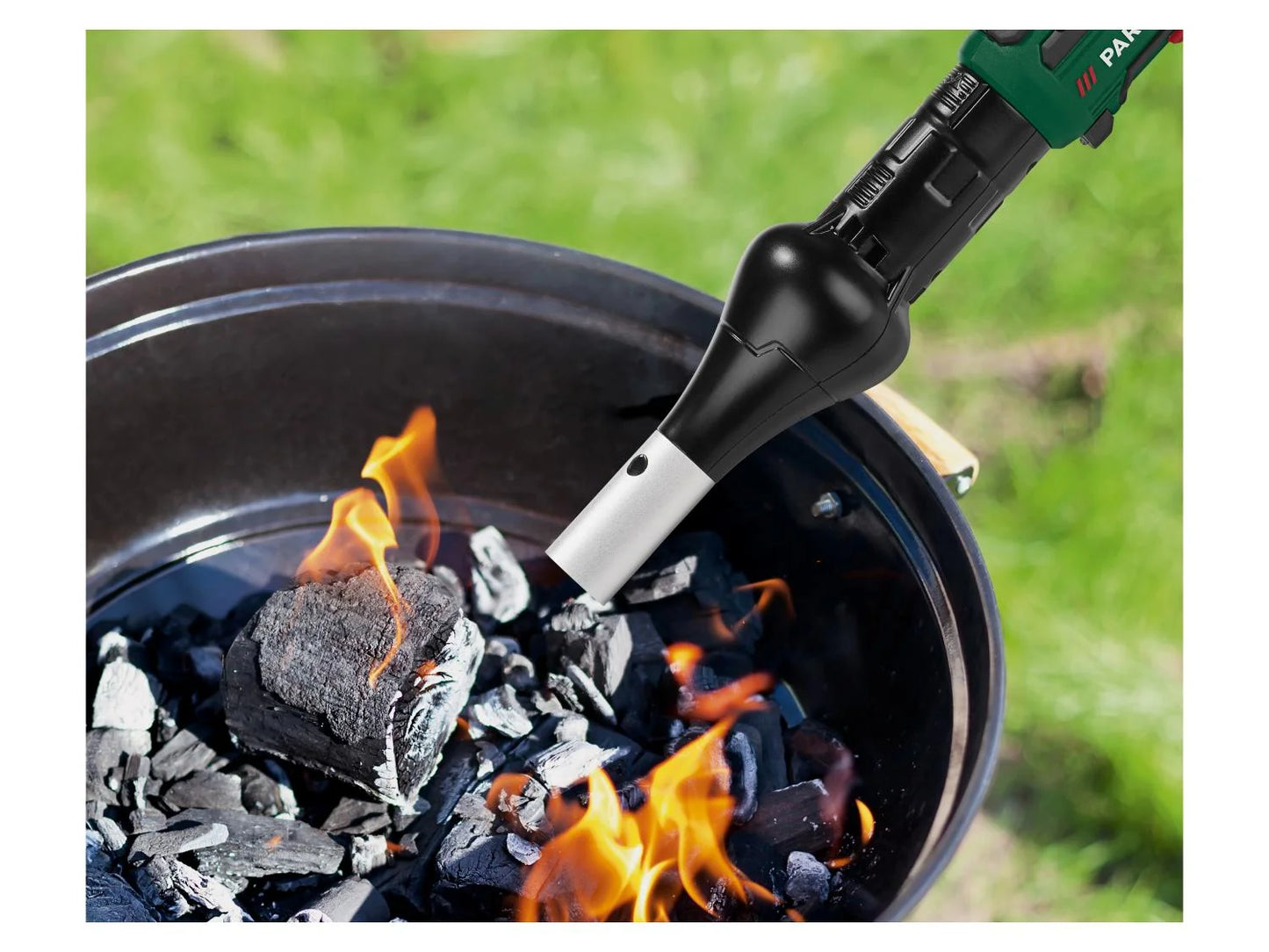 Cordless screwdriver set with accessories BBQ PAS 4 D7, 10 Nm, 4 V