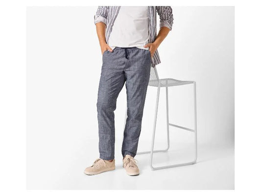 بنطلون بقصة مستقيمة