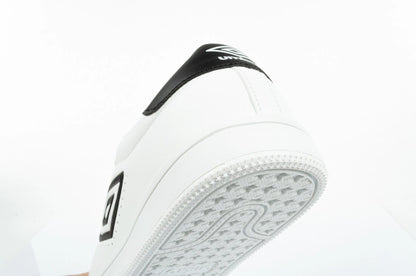 Umbro Women Cavell Trainers