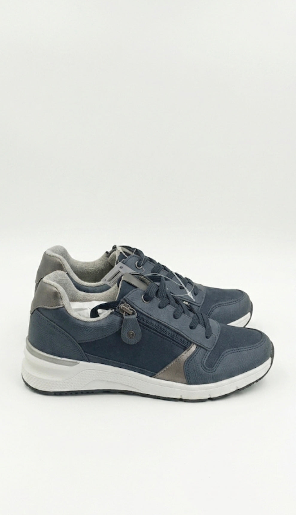 Esmara Women's Comfort Casual Sneakers – Stylish & Durable Footwear