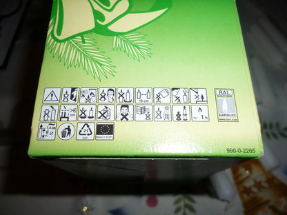 Pyramid candles, 45 pieces, red.