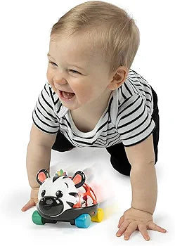 Baby Einstein® لعبة سيارة وخشخيشة أوبال Zen Curious Car مضيئة، للأعمار 3 أشهر فما فوق