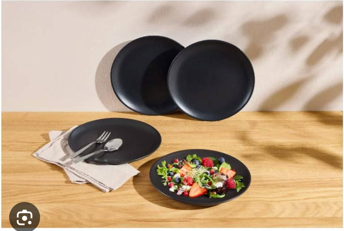 SilverCrest Dinner Plate Set, 4 Pieces (Black)