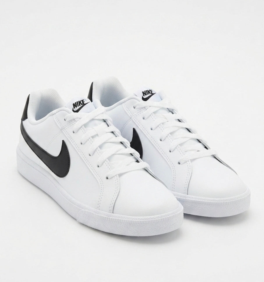Court Royale Men's Logo Patched Shoes,White