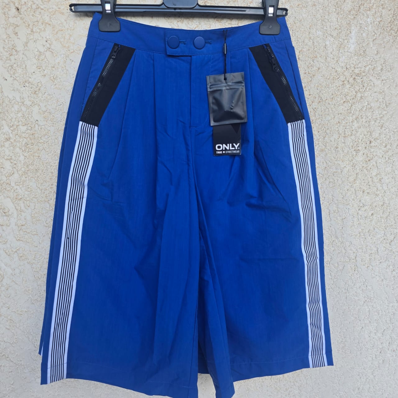 ONLY women’s Sports Bermuda Shorts