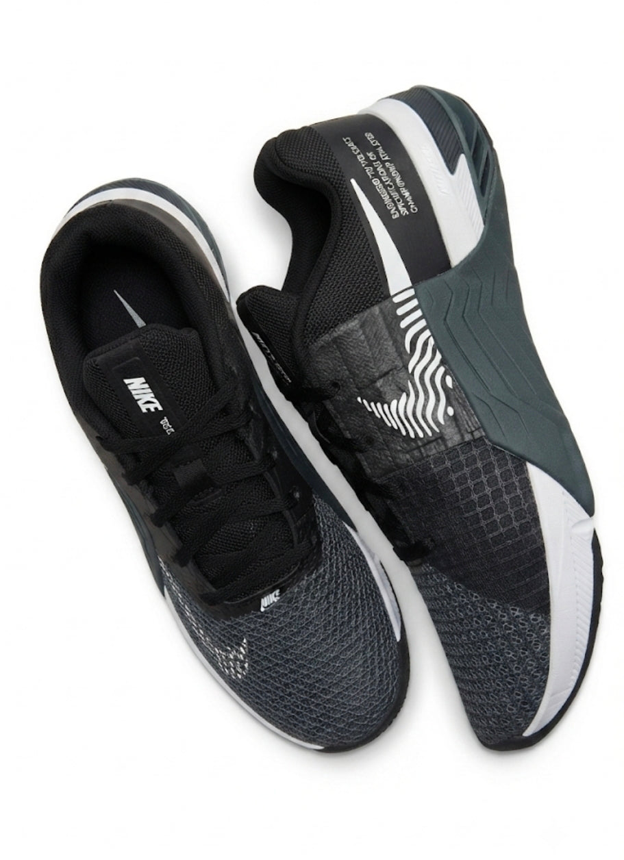 Metcon 8 unisex shoes