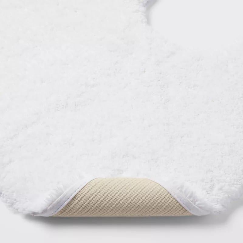 Threshold Micro-Polyester Spa Contour Bath Rug - White (50.8 x 60.9 cm)
