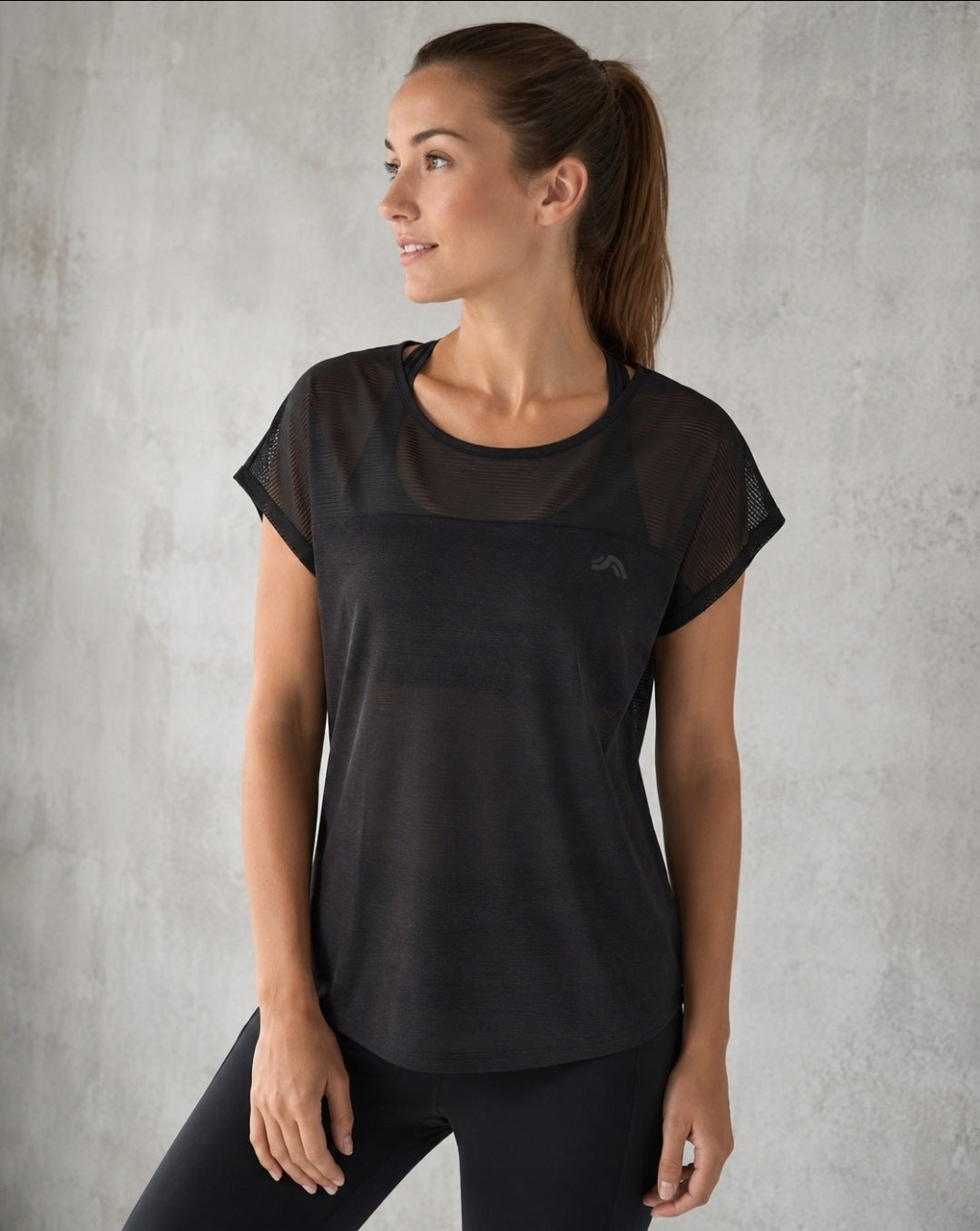 Crivit ladies premium sports top (black)